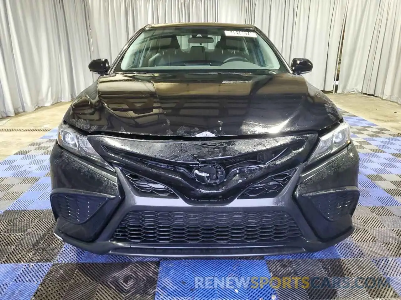 5 fotografías del automóvil dañado 4T1G11BK1RU123873 TOYOTA CAMRY 2024