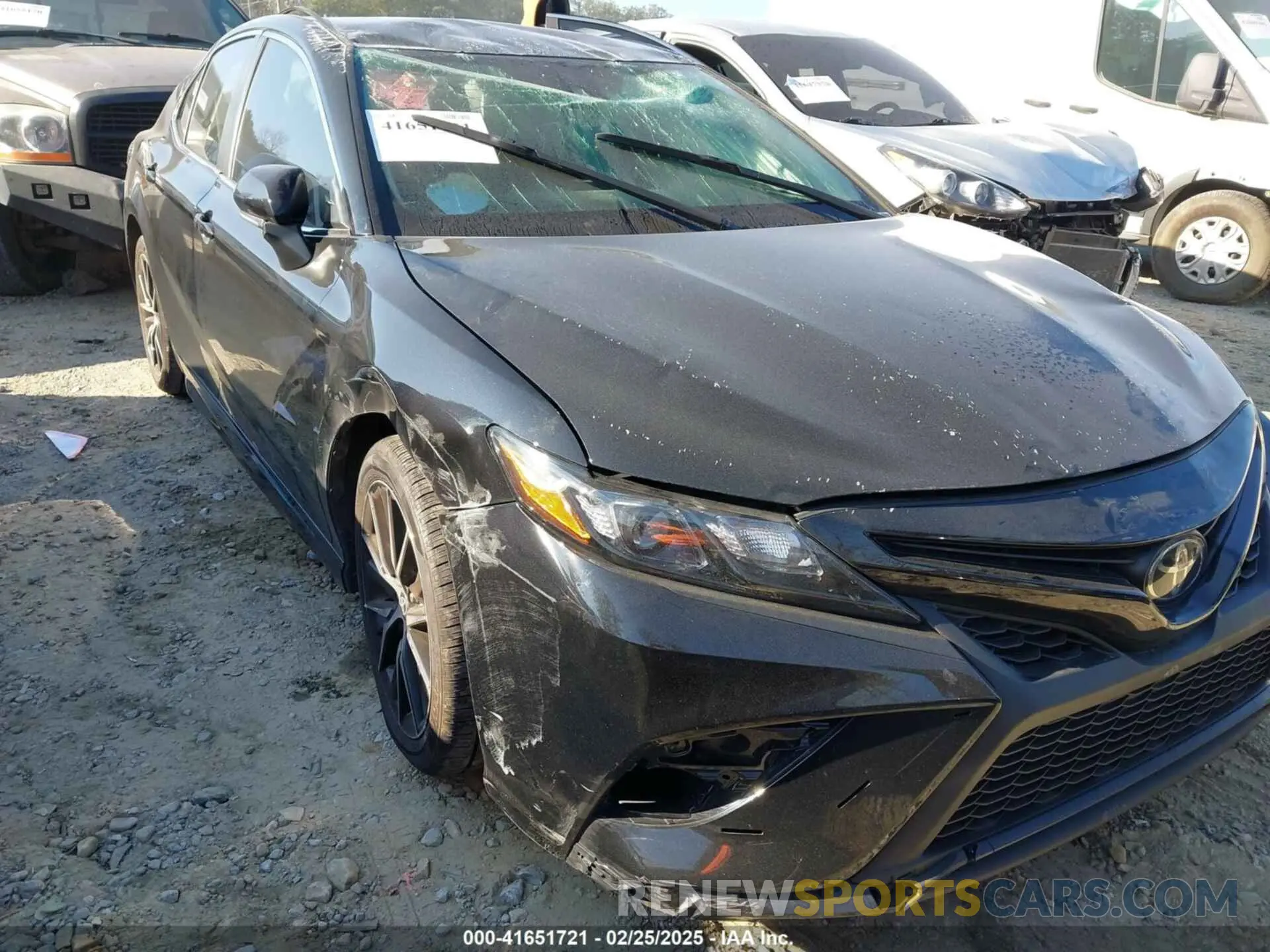 1 fotografías del automóvil dañado 4T1G11BK3RU109361 TOYOTA CAMRY 2024
