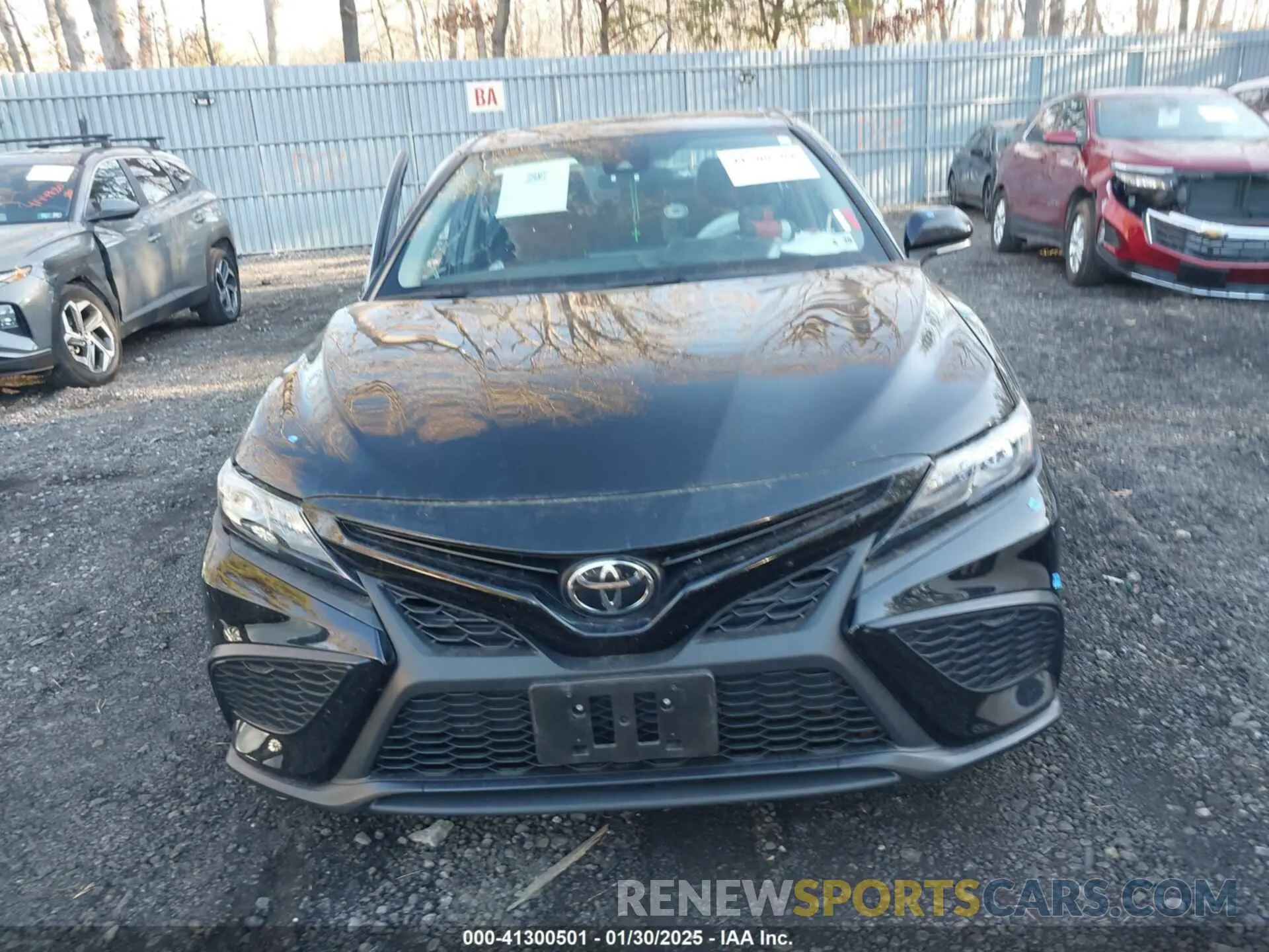 12 fotografías del automóvil dañado 4T1G11BK4RU129165 TOYOTA CAMRY 2024