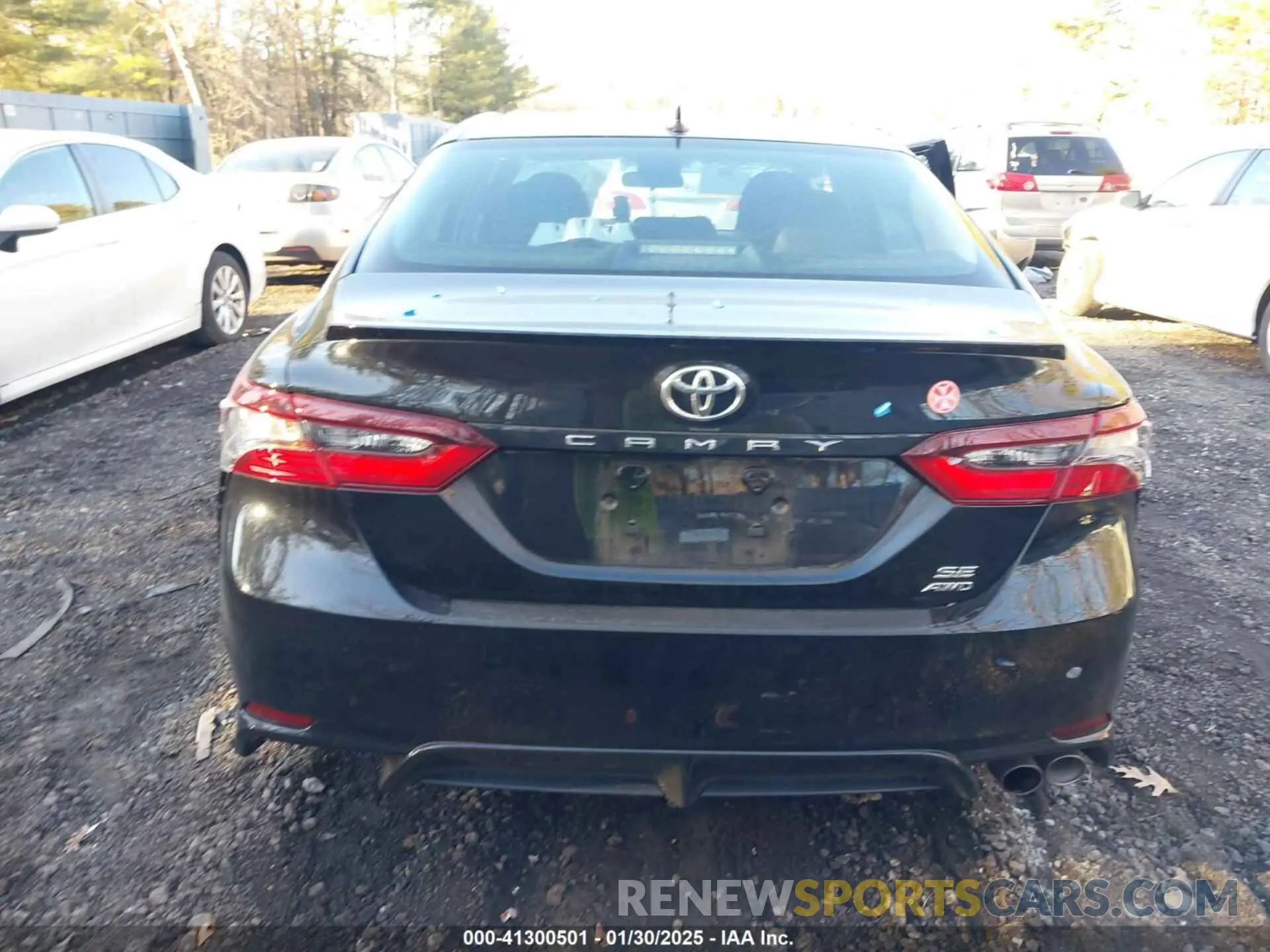 16 fotografías del automóvil dañado 4T1G11BK4RU129165 TOYOTA CAMRY 2024