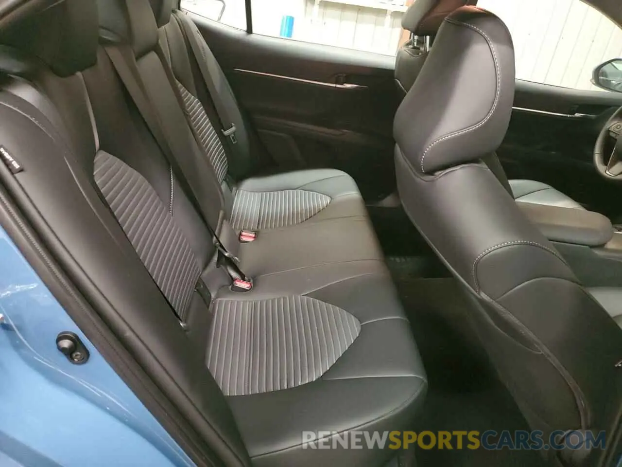 10 fotografías del automóvil dañado 4T1G11BK4RU130039 TOYOTA CAMRY 2024