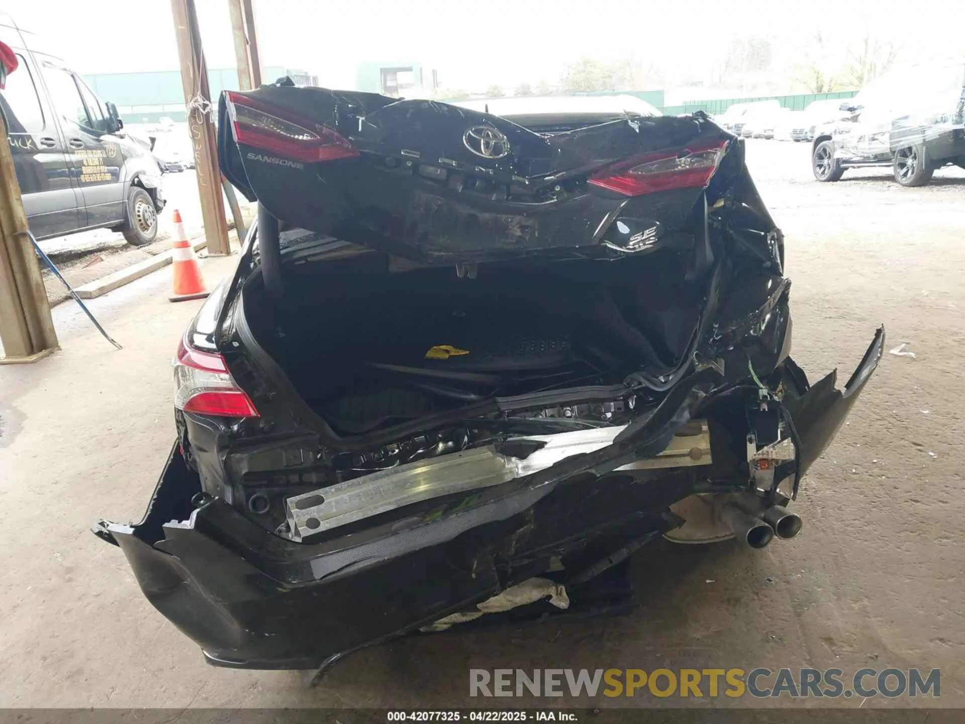 6 fotografías del automóvil dañado 4T1G11BK6RU111458 TOYOTA CAMRY 2024