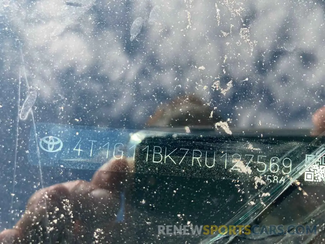 11 fotografías del automóvil dañado 4T1G11BK7RU127569 TOYOTA CAMRY 2024