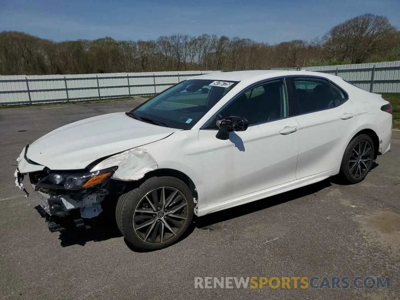 1 fotografías del automóvil dañado 4T1G11BK8RU117908 TOYOTA CAMRY 2024