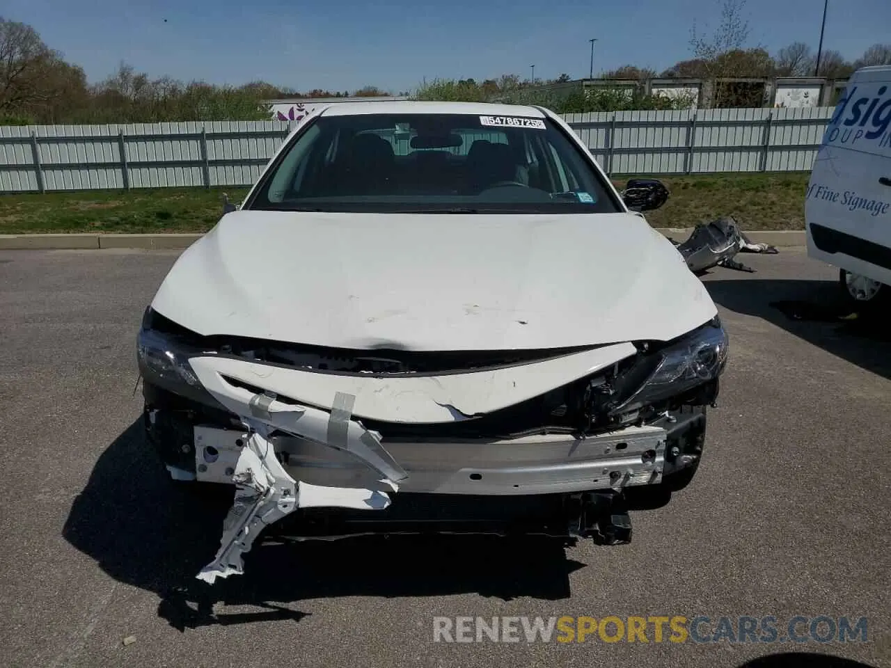 5 fotografías del automóvil dañado 4T1G11BK8RU117908 TOYOTA CAMRY 2024