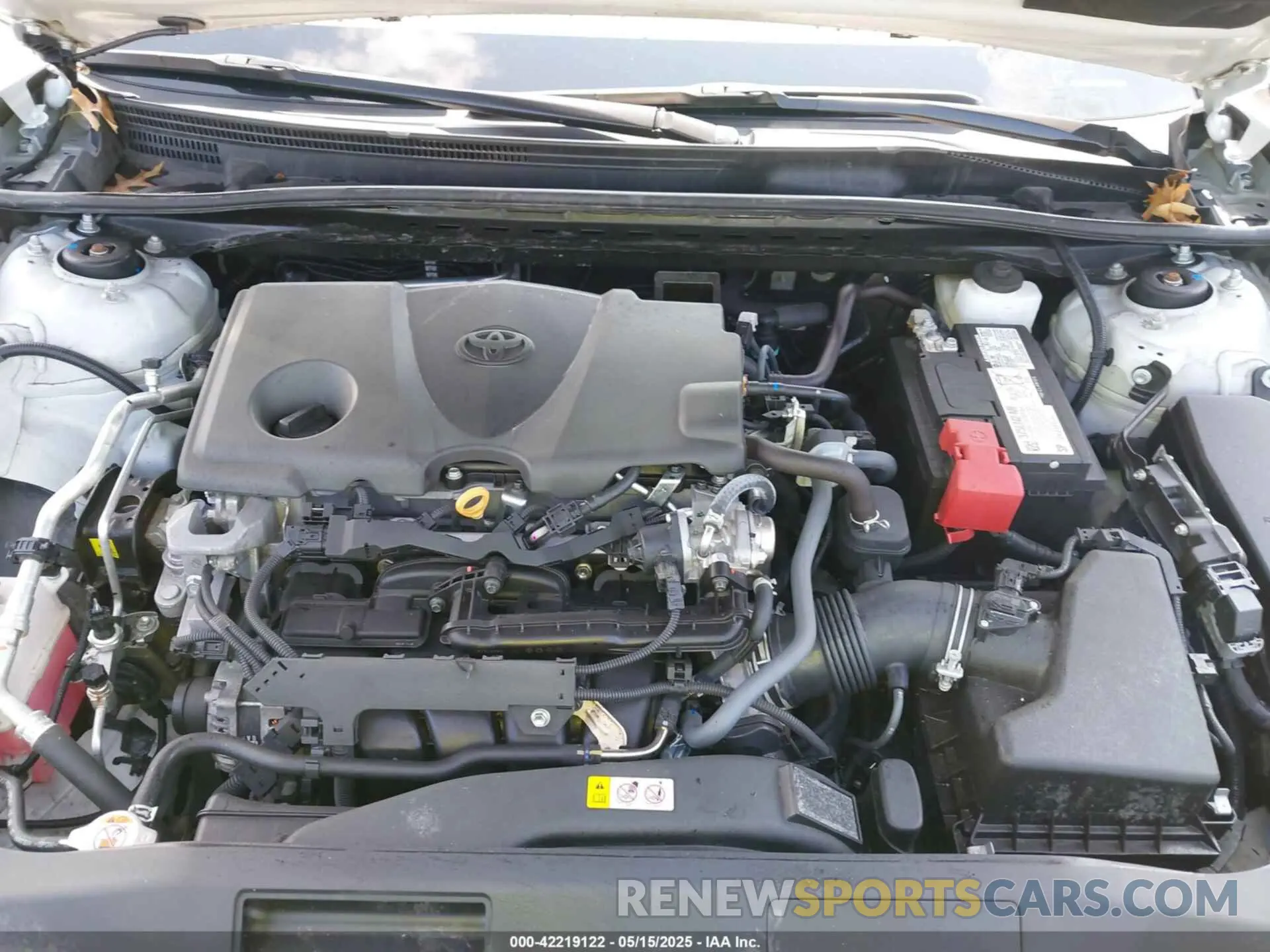 10 fotografías del automóvil dañado 4T1G11BKXRU126304 TOYOTA CAMRY 2024