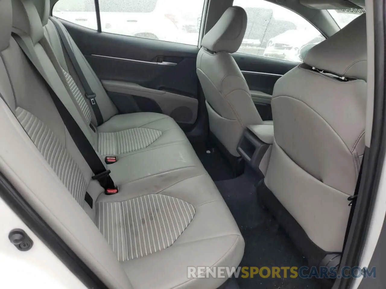 11 fotografías del automóvil dañado 4T1G31AK3RU620855 TOYOTA CAMRY 2024