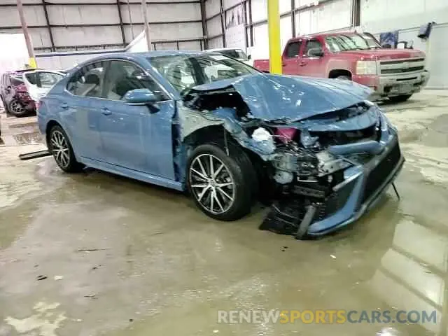 13 fotografías del automóvil dañado 4T1G31AK4RU071456 TOYOTA CAMRY 2024