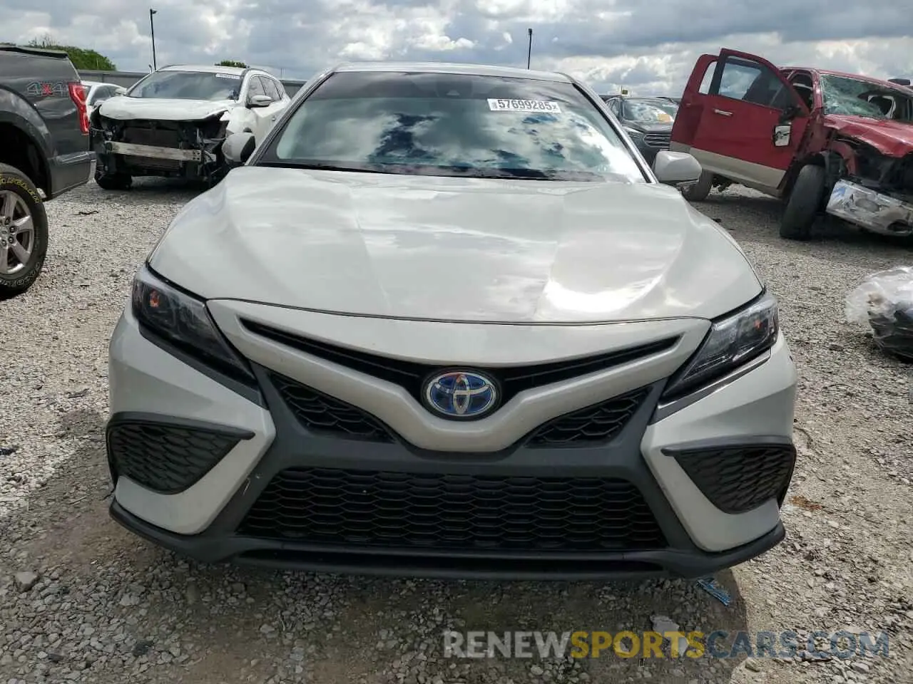 5 fotografías del automóvil dañado 4T1G31AK8RU070701 TOYOTA CAMRY 2024