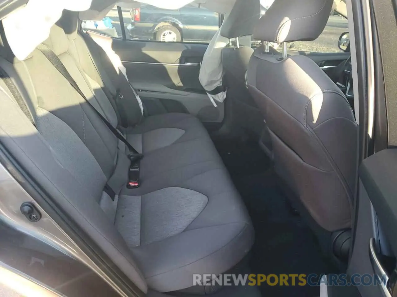 10 fotografías del automóvil dañado 4T1H31AK2RU060458 TOYOTA CAMRY 2024