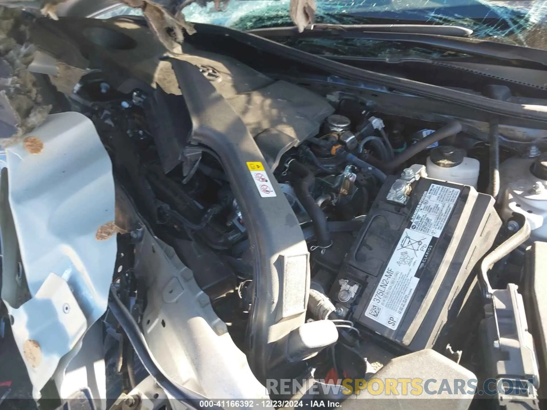10 fotografías del automóvil dañado 4T1K61AK0RU233634 TOYOTA CAMRY 2024
