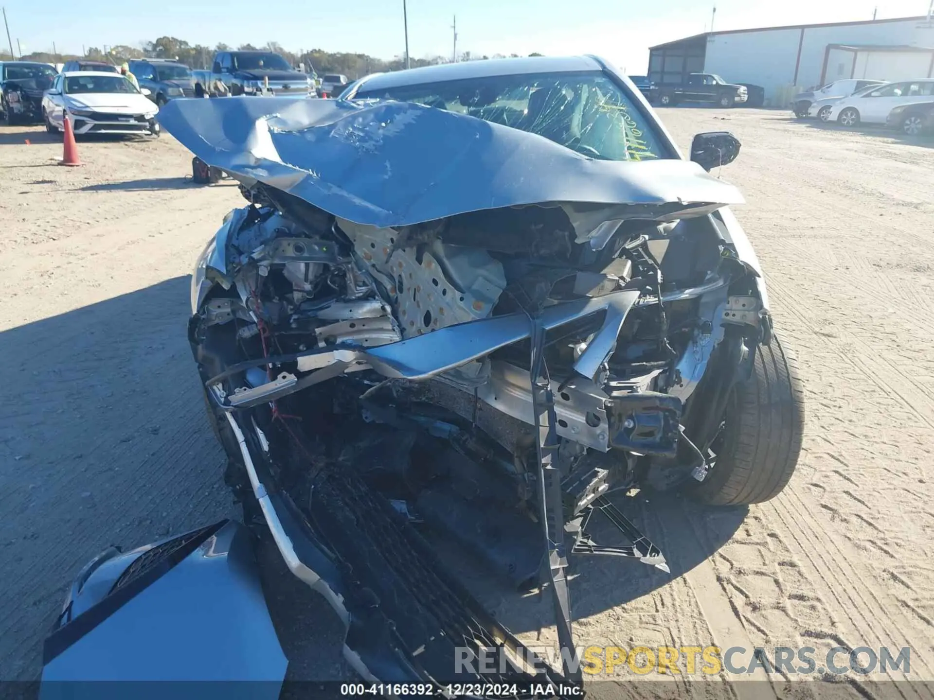 12 fotografías del automóvil dañado 4T1K61AK0RU233634 TOYOTA CAMRY 2024