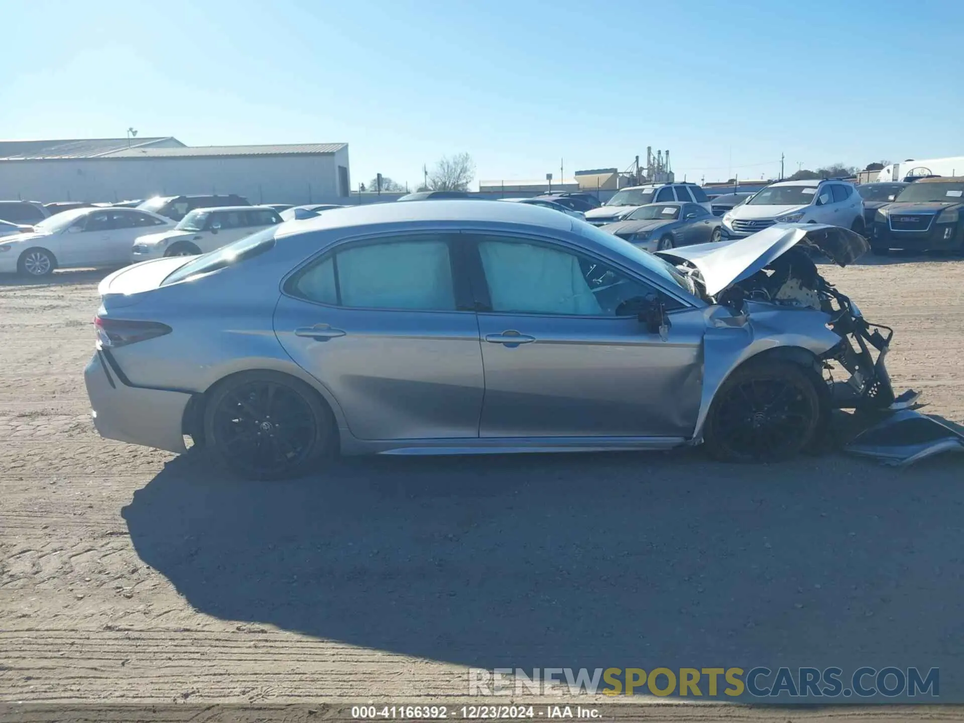 13 fotografías del automóvil dañado 4T1K61AK0RU233634 TOYOTA CAMRY 2024