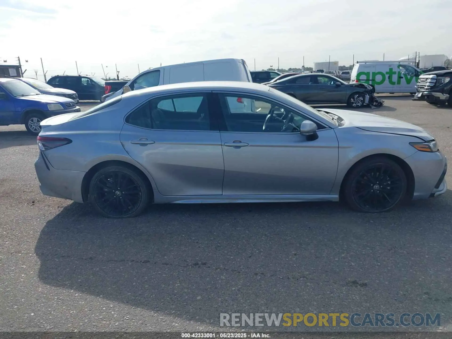 13 fotografías del automóvil dañado 4T1K61AK1RU896999 TOYOTA CAMRY 2024