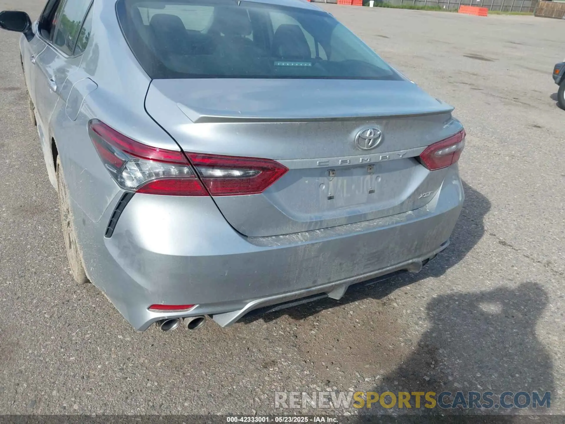 16 fotografías del automóvil dañado 4T1K61AK1RU896999 TOYOTA CAMRY 2024