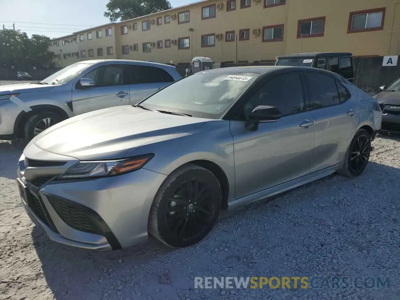 1 fotografías del automóvil dañado 4T1K61AK2RU215586 TOYOTA CAMRY 2024