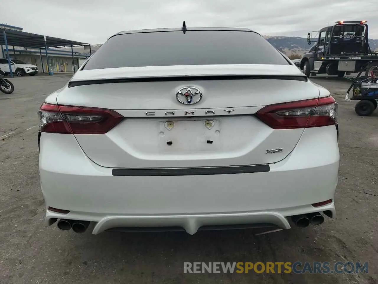 6 fotografías del automóvil dañado 4T1K61AK2RU226989 TOYOTA CAMRY 2024