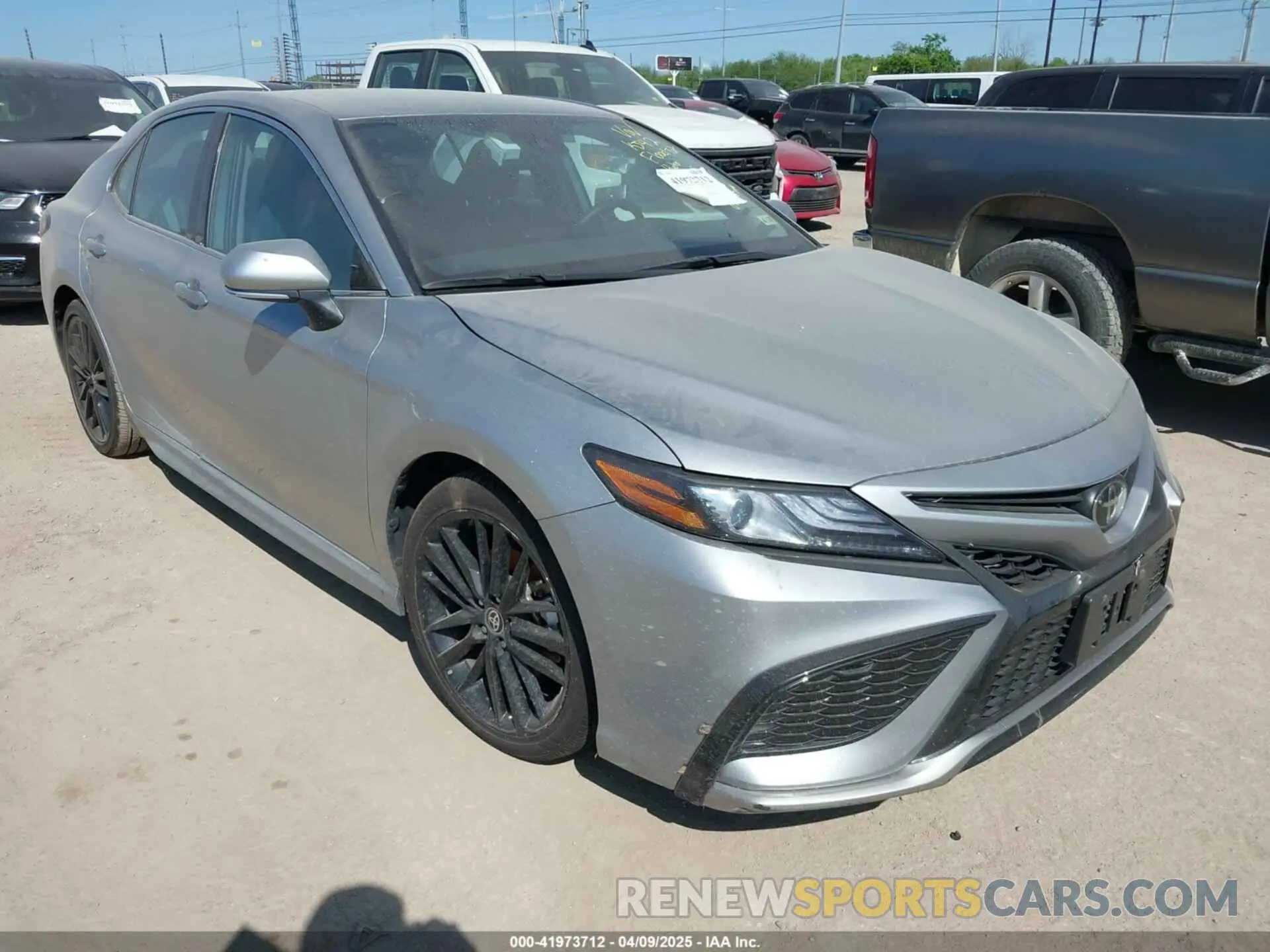 1 fotografías del automóvil dañado 4T1K61AK2RU918105 TOYOTA CAMRY 2024