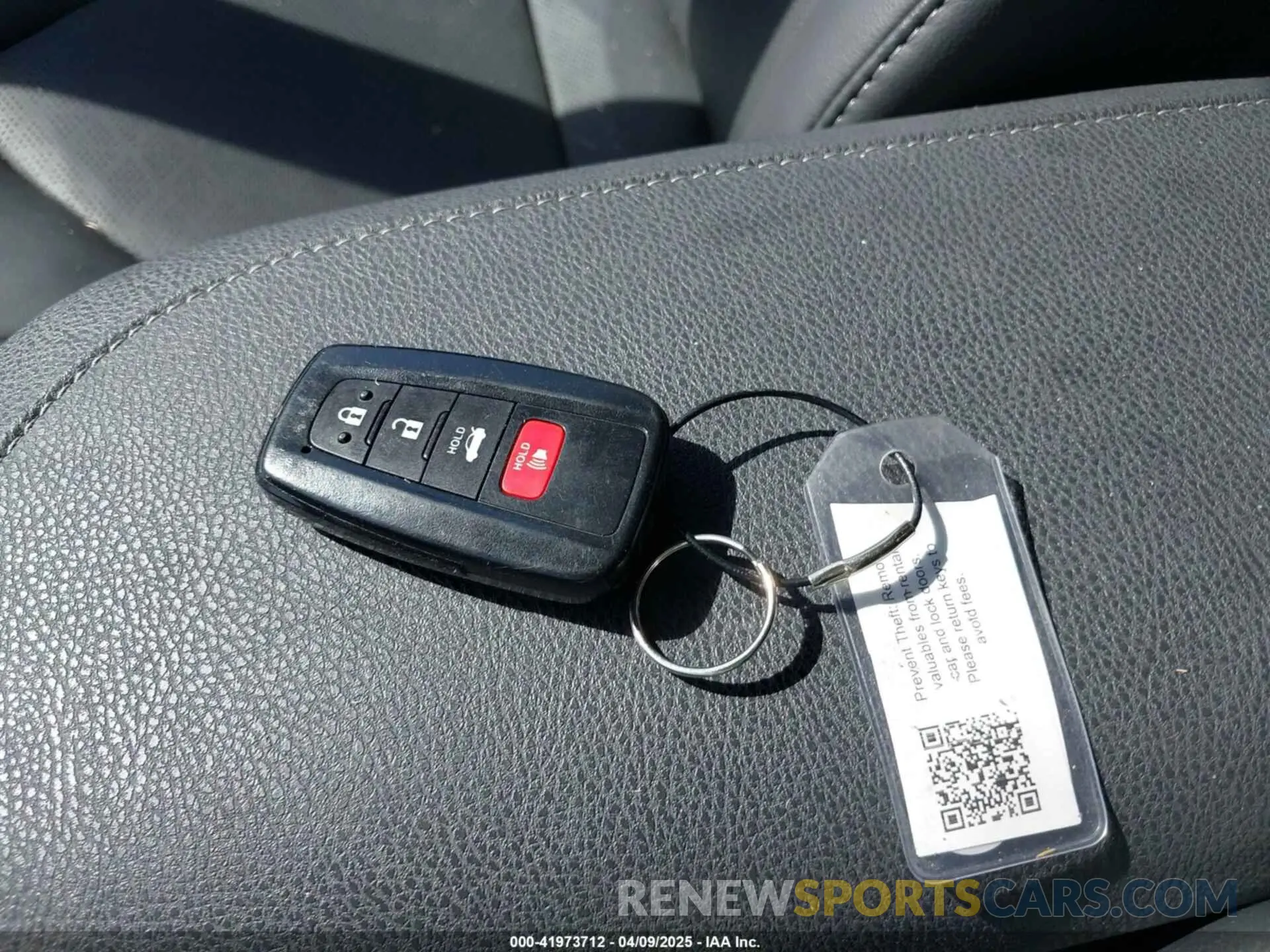 11 fotografías del automóvil dañado 4T1K61AK2RU918105 TOYOTA CAMRY 2024