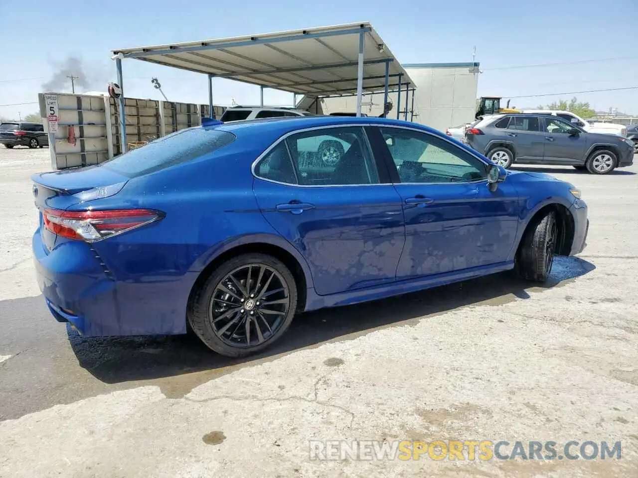 3 fotografías del automóvil dañado 4T1K61AK3RU243011 TOYOTA CAMRY 2024