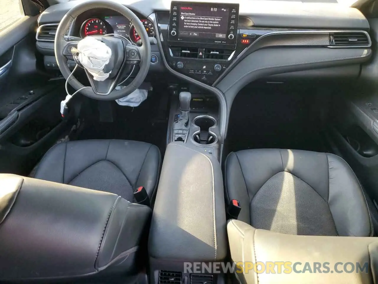 8 fotografías del automóvil dañado 4T1K61AK3RU249441 TOYOTA CAMRY 2024