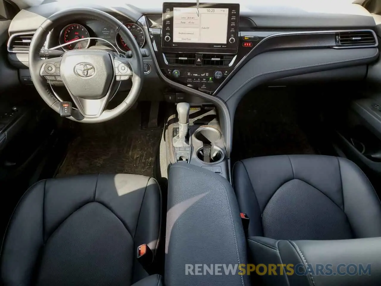 8 fotografías del automóvil dañado 4T1K61AK3RU840658 TOYOTA CAMRY 2024
