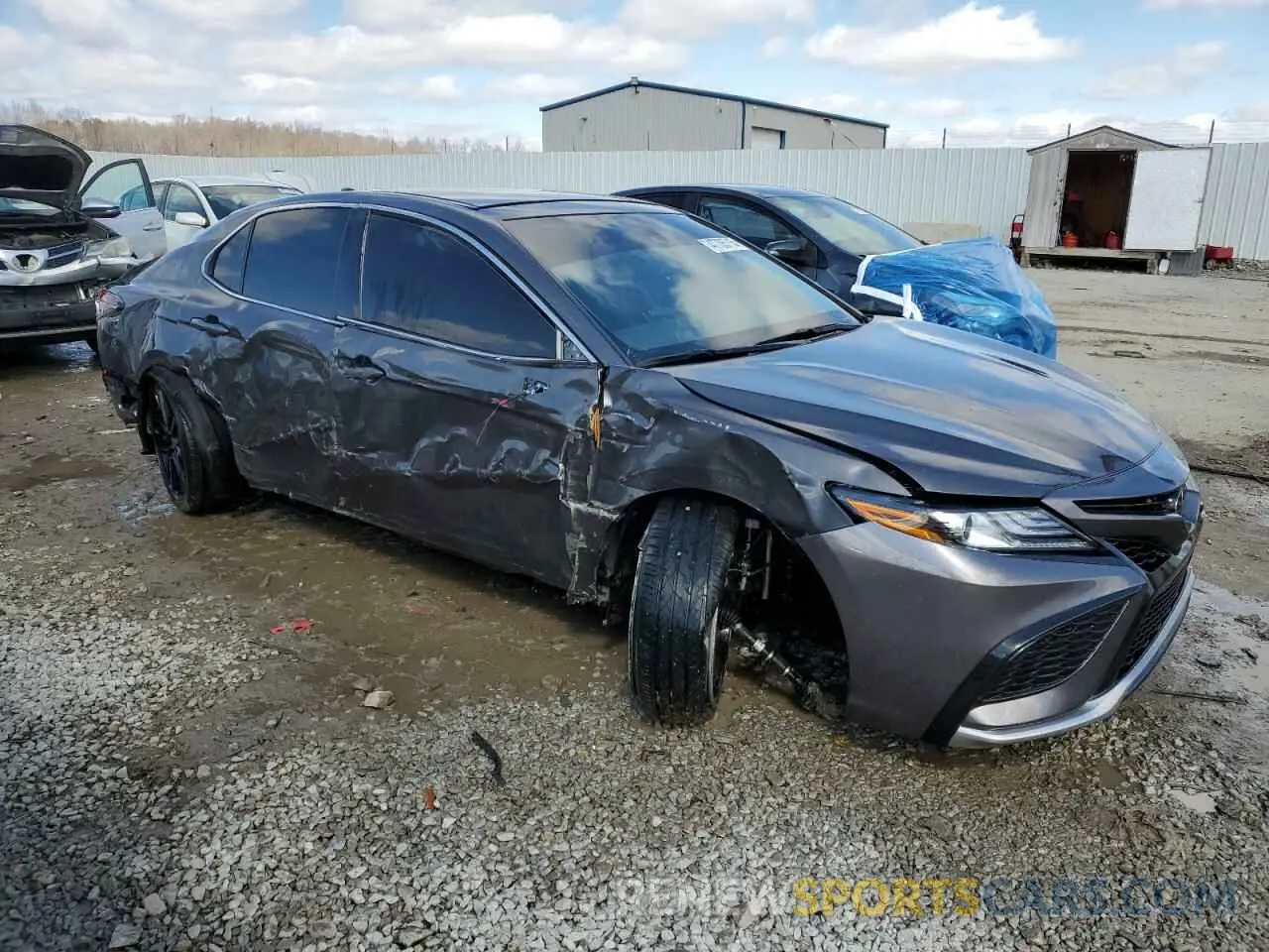 4 fotografías del automóvil dañado 4T1K61AK5RU875038 TOYOTA CAMRY 2024