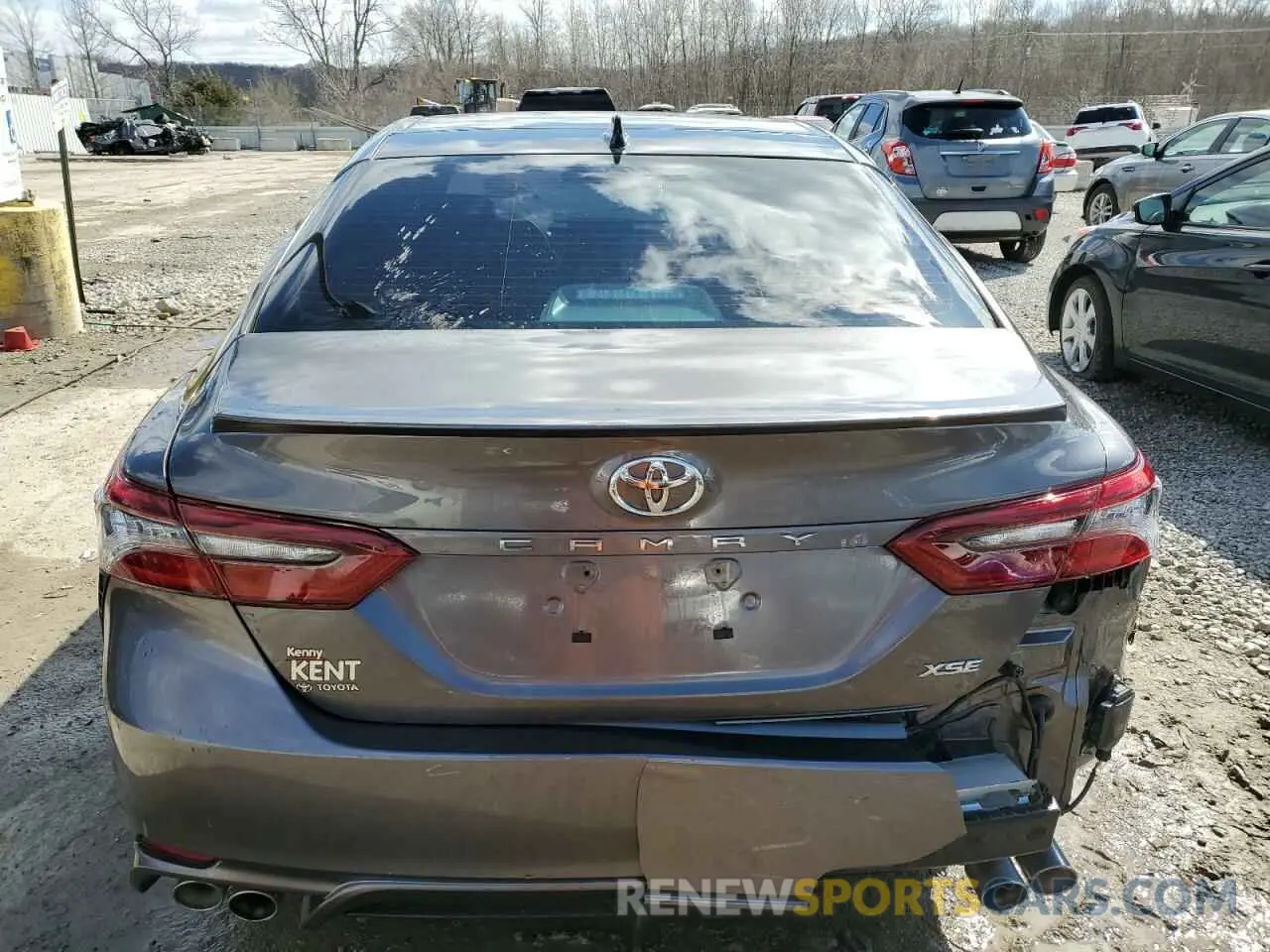 6 fotografías del automóvil dañado 4T1K61AK5RU875038 TOYOTA CAMRY 2024