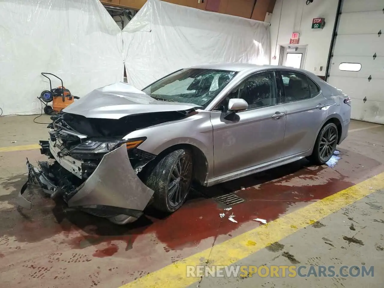 1 fotografías del automóvil dañado 4T1K61AK5RU879638 TOYOTA CAMRY 2024