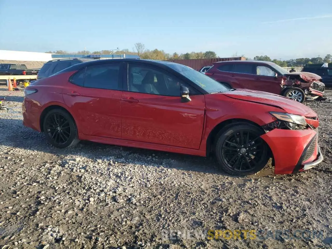 4 fotografías del automóvil dañado 4T1K61AK6RU250342 TOYOTA CAMRY 2024