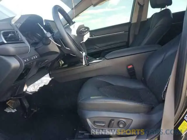 7 fotografías del automóvil dañado 4T1K61AK6RU869894 TOYOTA CAMRY 2024