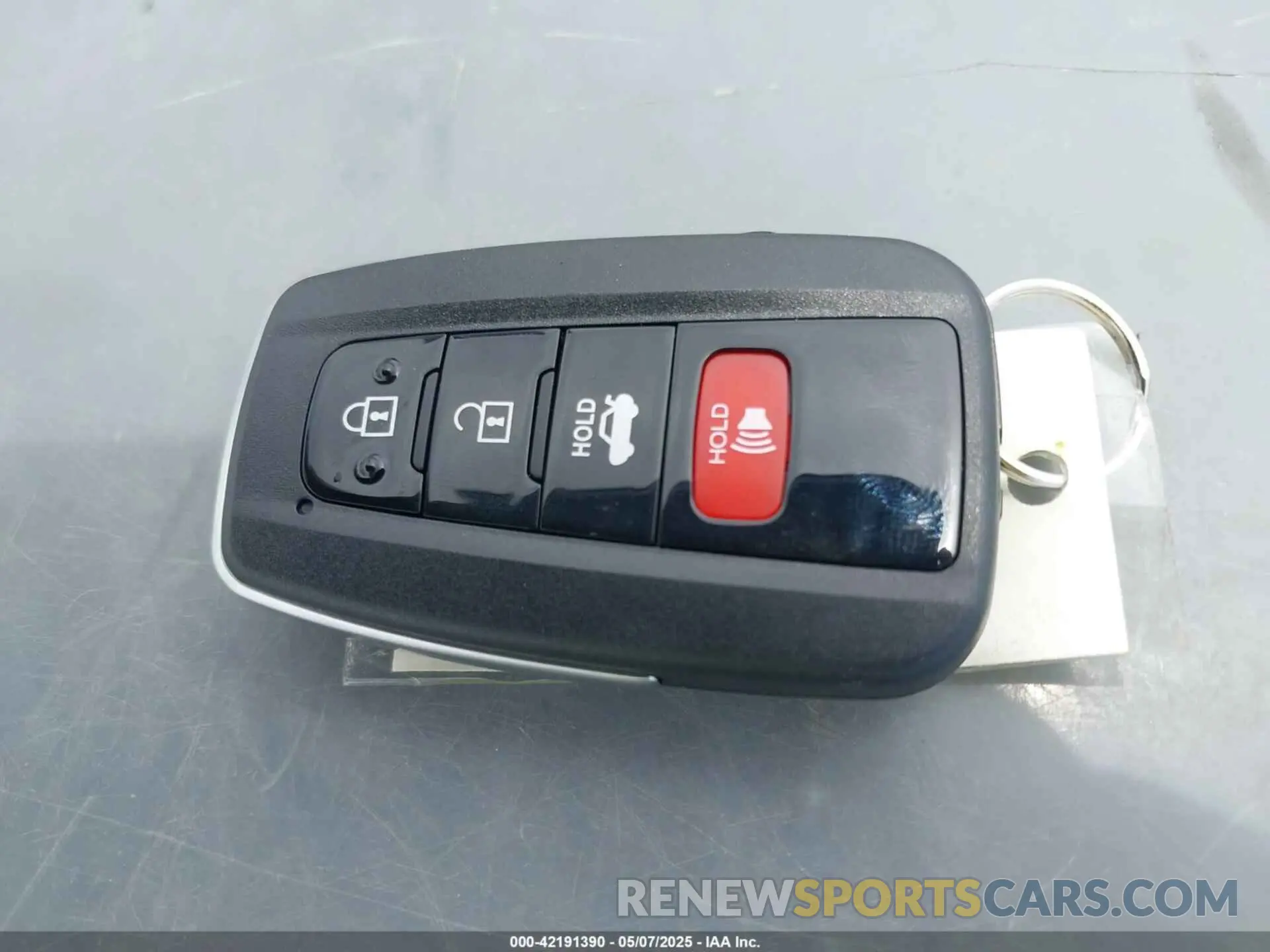 11 fotografías del automóvil dañado 4T1K61AK7RU253458 TOYOTA CAMRY 2024