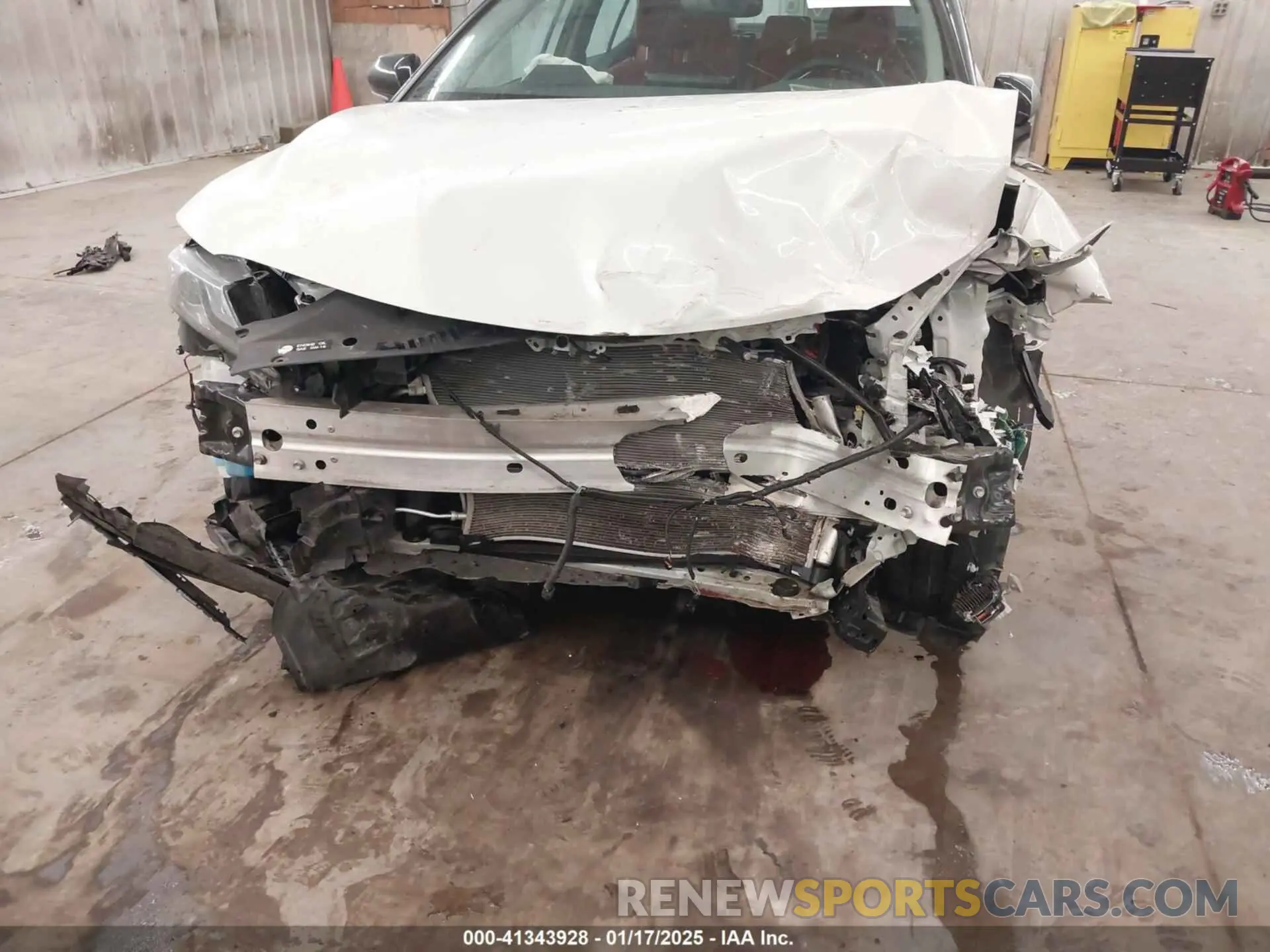6 fotografías del automóvil dañado 4T1K61AK8RU193125 TOYOTA CAMRY 2024