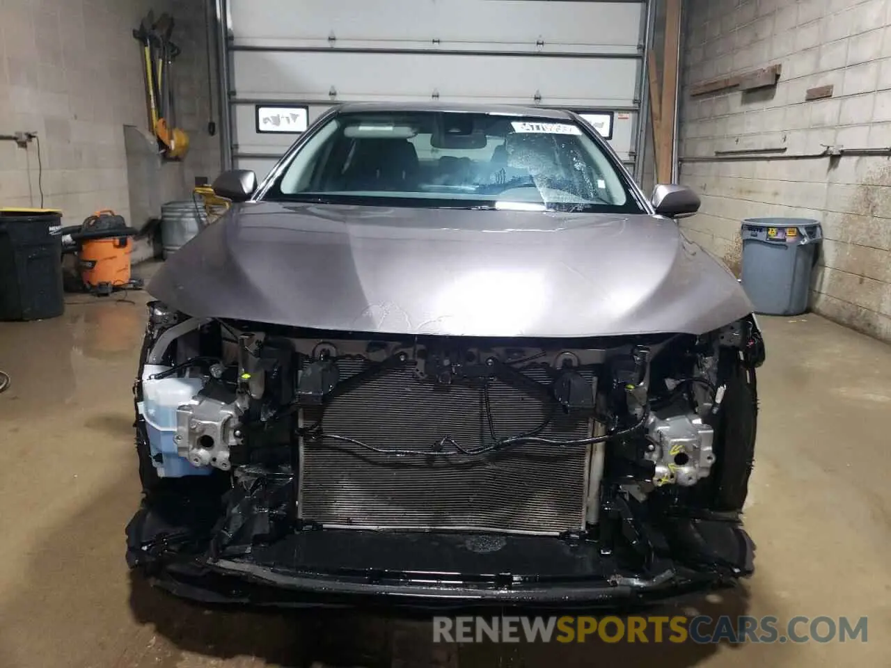 5 fotografías del automóvil dañado 4T1K61AK8RU221845 TOYOTA CAMRY 2024