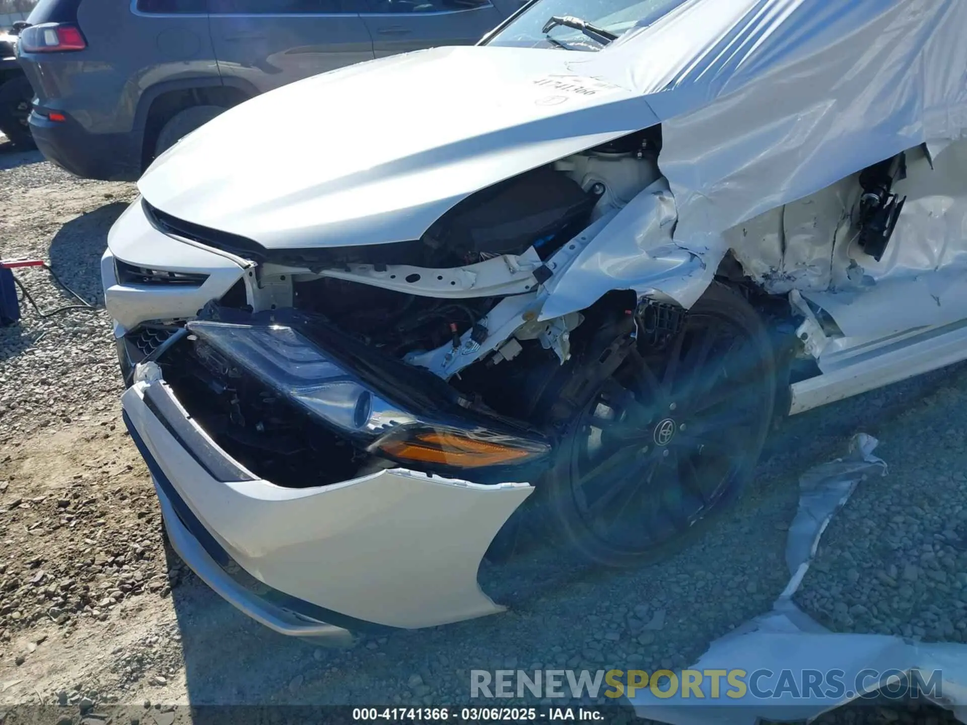 6 fotografías del automóvil dañado 4T1K61AK8RU260760 TOYOTA CAMRY 2024