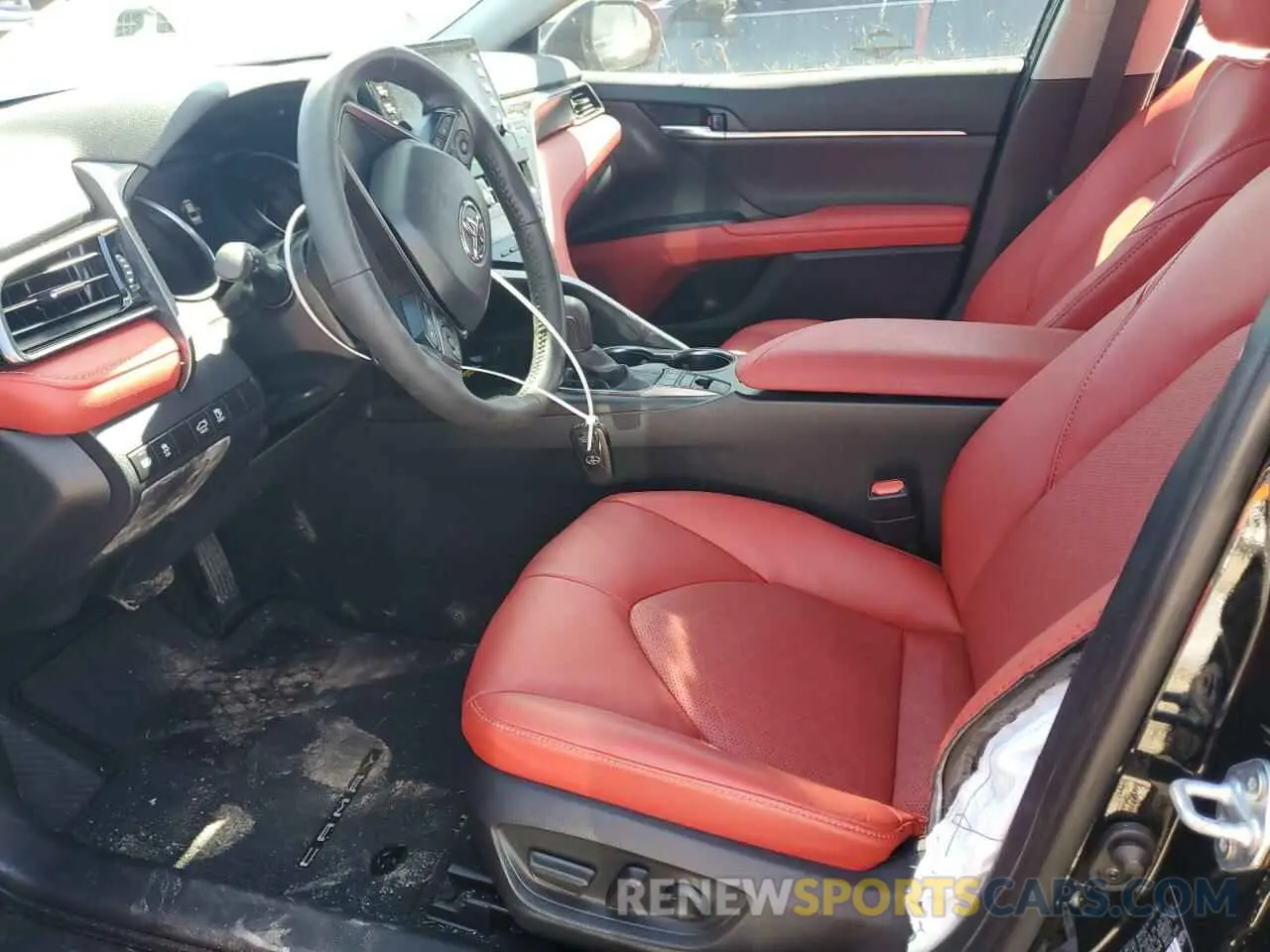 7 fotografías del automóvil dañado 4T1K61AK8RU919730 TOYOTA CAMRY 2024