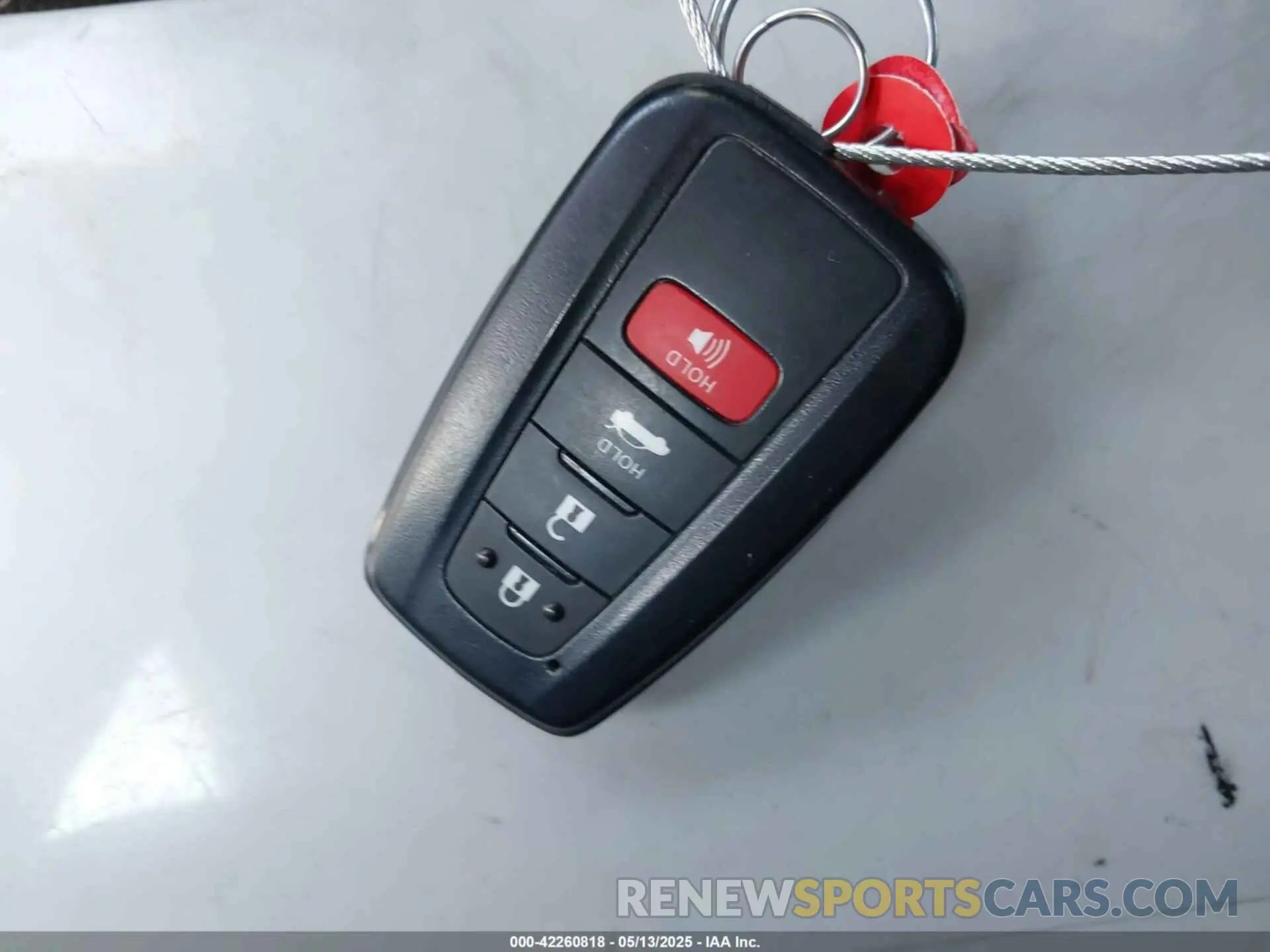 11 fotografías del automóvil dañado 4T1K61AKXRU261361 TOYOTA CAMRY 2024