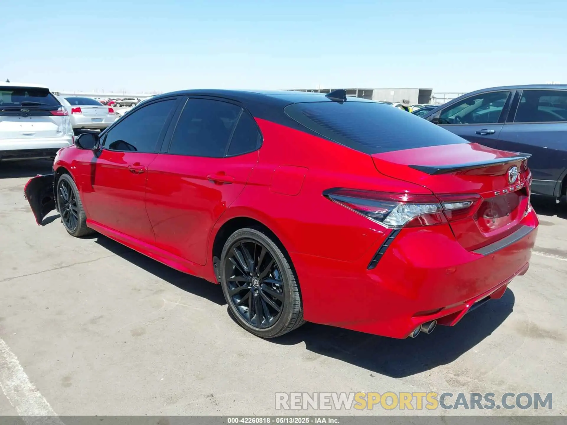 3 fotografías del automóvil dañado 4T1K61AKXRU261361 TOYOTA CAMRY 2024