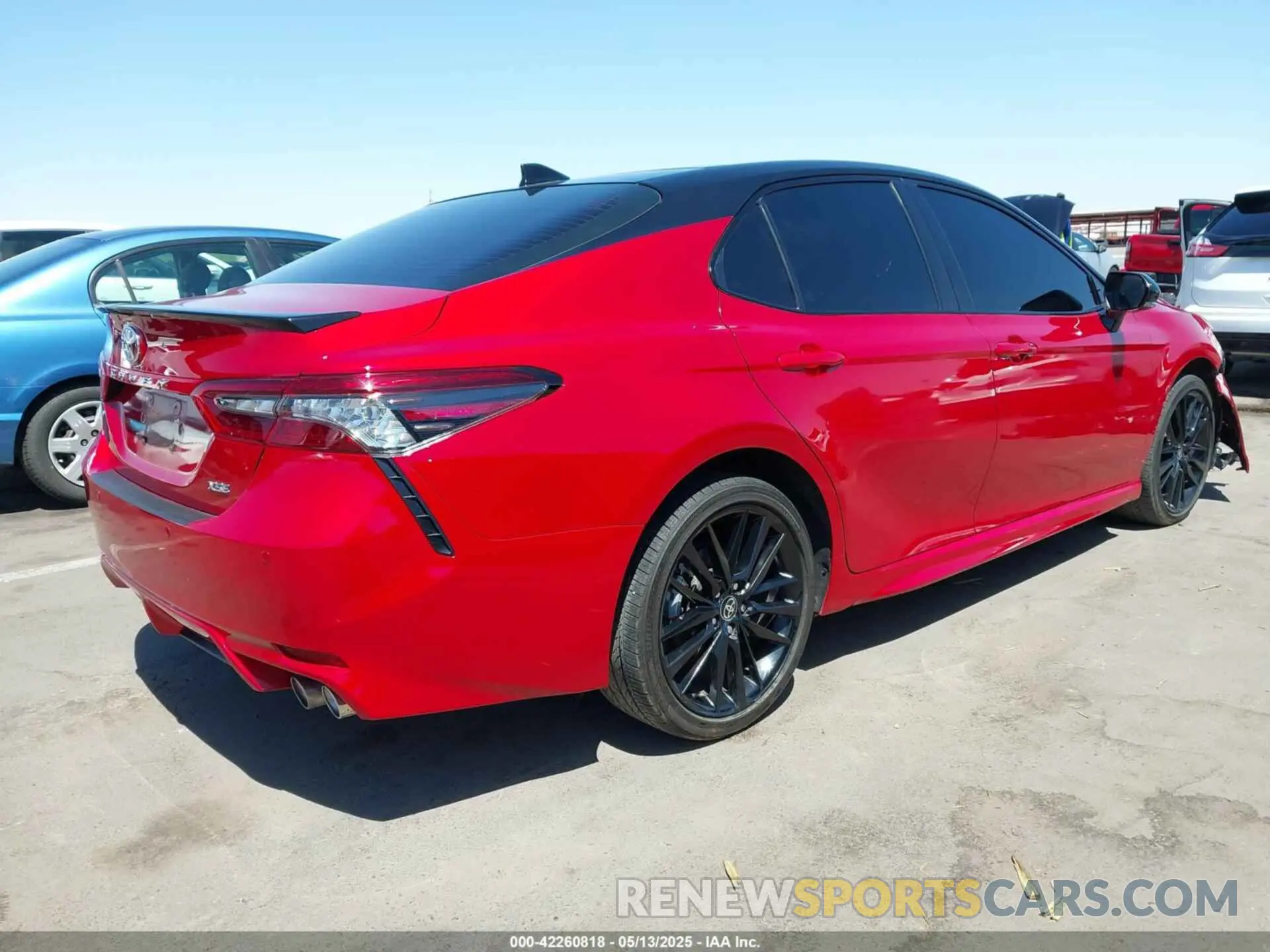 4 fotografías del automóvil dañado 4T1K61AKXRU261361 TOYOTA CAMRY 2024