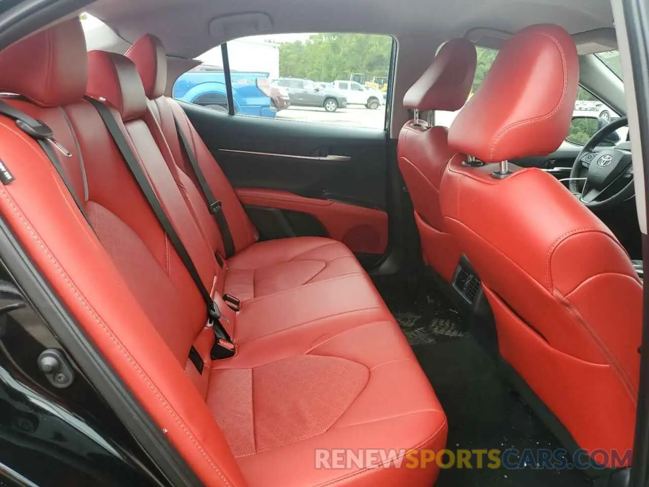 10 fotografías del automóvil dañado 4T1K61AKXRU842620 TOYOTA CAMRY 2024