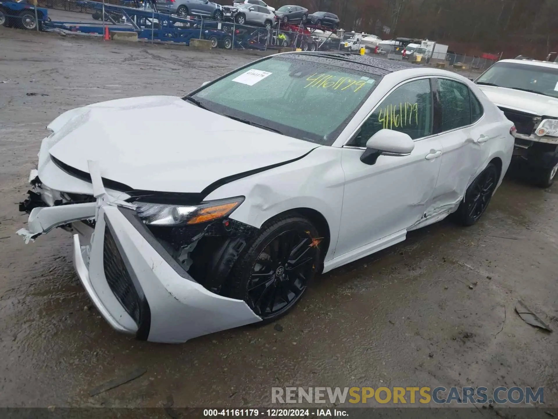 2 fotografías del automóvil dañado 4T1K61BK0RU115243 TOYOTA CAMRY 2024