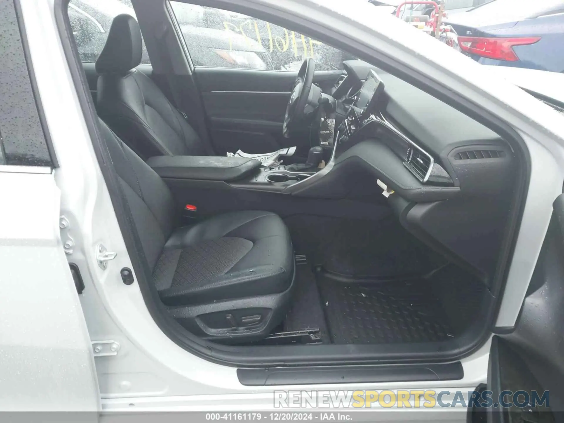 5 fotografías del automóvil dañado 4T1K61BK0RU115243 TOYOTA CAMRY 2024