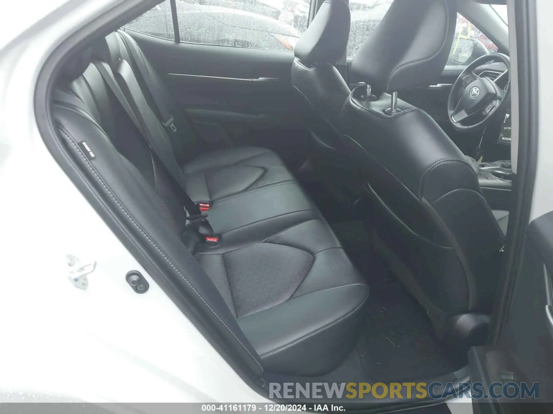 8 fotografías del automóvil dañado 4T1K61BK0RU115243 TOYOTA CAMRY 2024