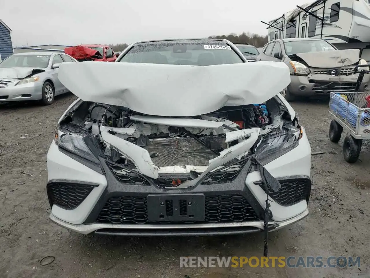 5 fotografías del automóvil dañado 4T1K61BK4RU110580 TOYOTA CAMRY 2024
