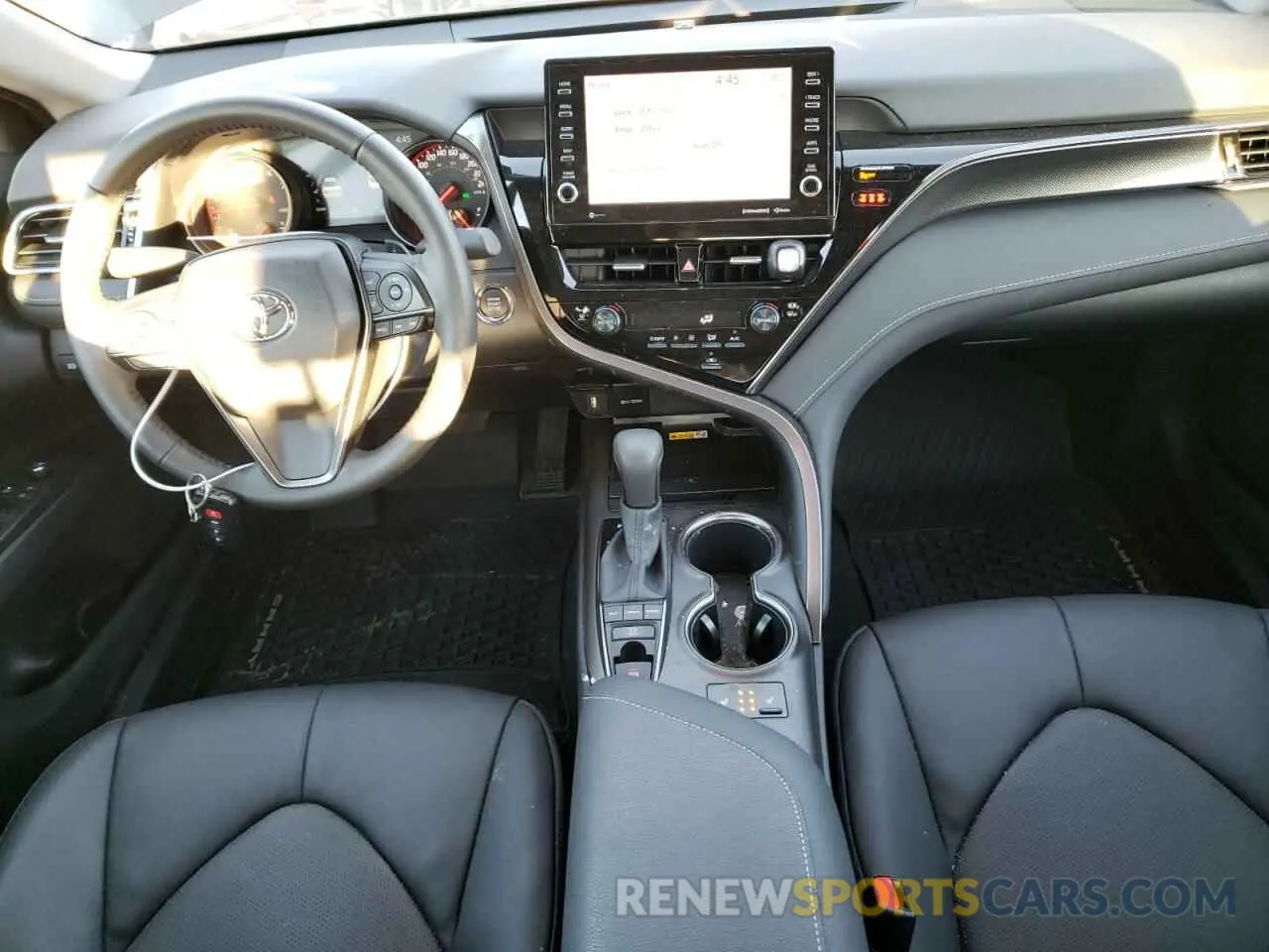 8 fotografías del automóvil dañado 4T1K61BK7RU114414 TOYOTA CAMRY 2024