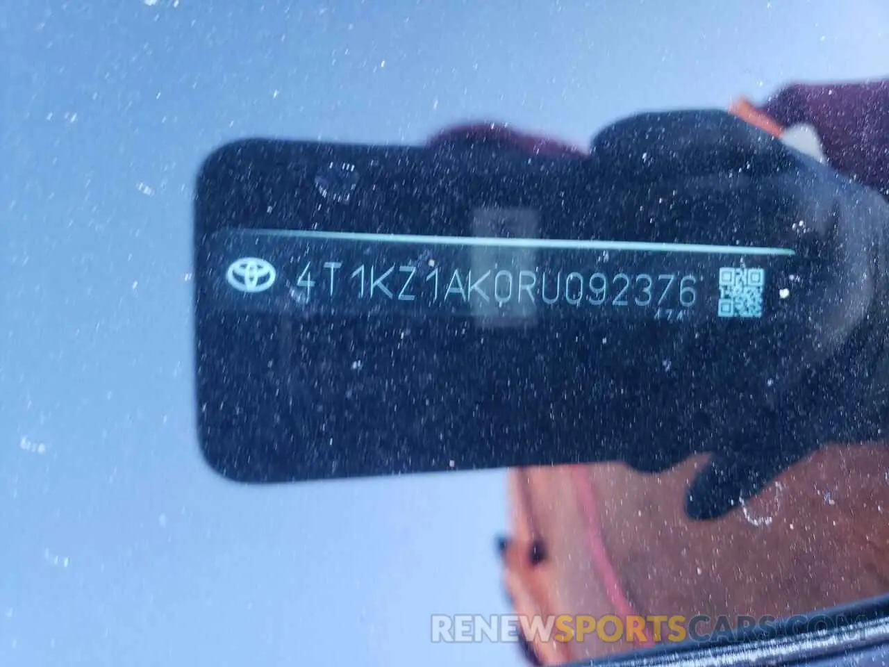 12 fotografías del automóvil dañado 4T1KZ1AK0RU092376 TOYOTA CAMRY 2024