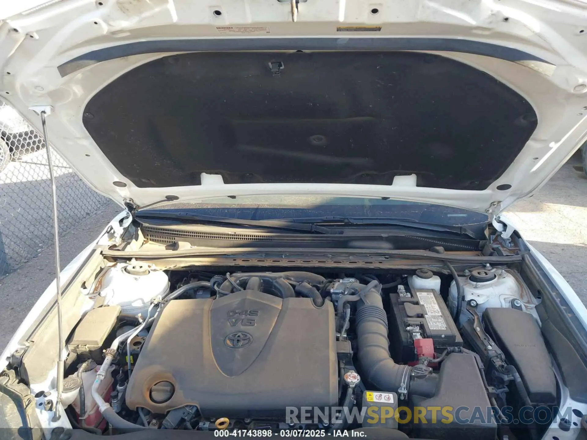 10 fotografías del automóvil dañado 4T1KZ1AK1RU090183 TOYOTA CAMRY 2024