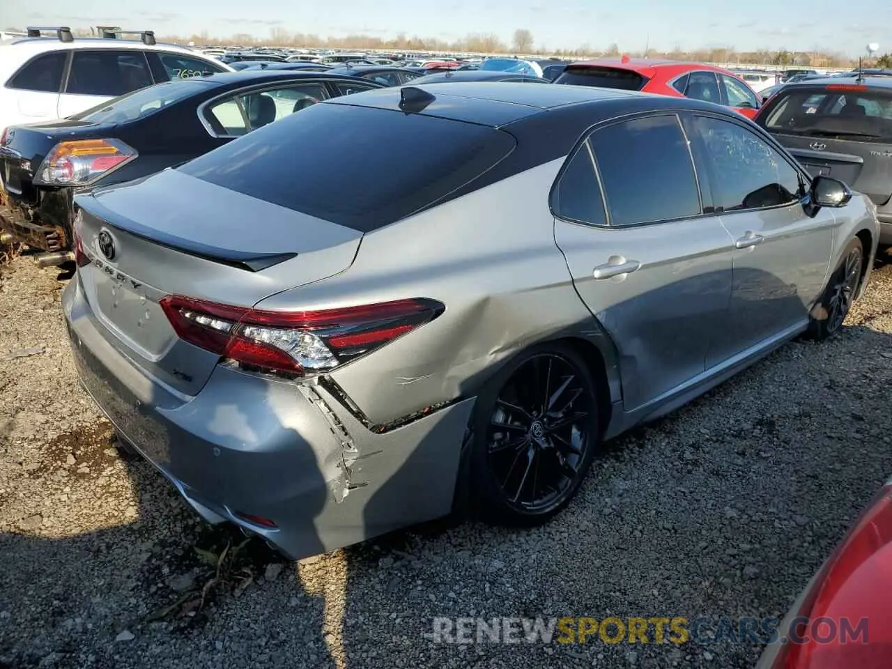 3 fotografías del automóvil dañado 4T1KZ1AK1RU093164 TOYOTA CAMRY 2024