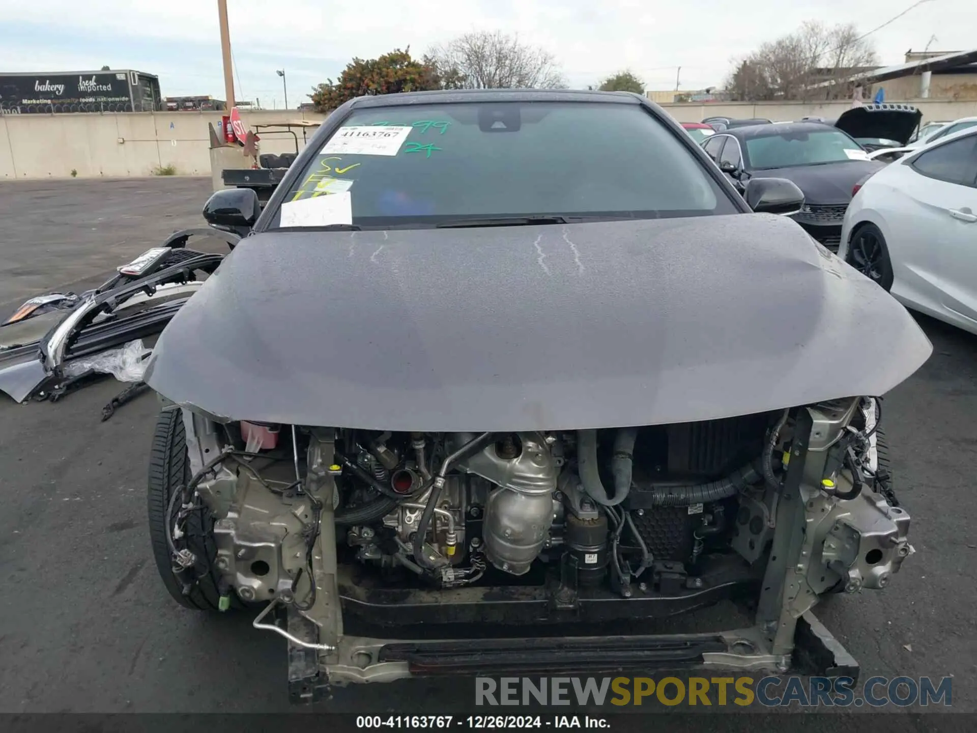 12 fotografías del automóvil dañado 4T1KZ1AK2RU089964 TOYOTA CAMRY 2024