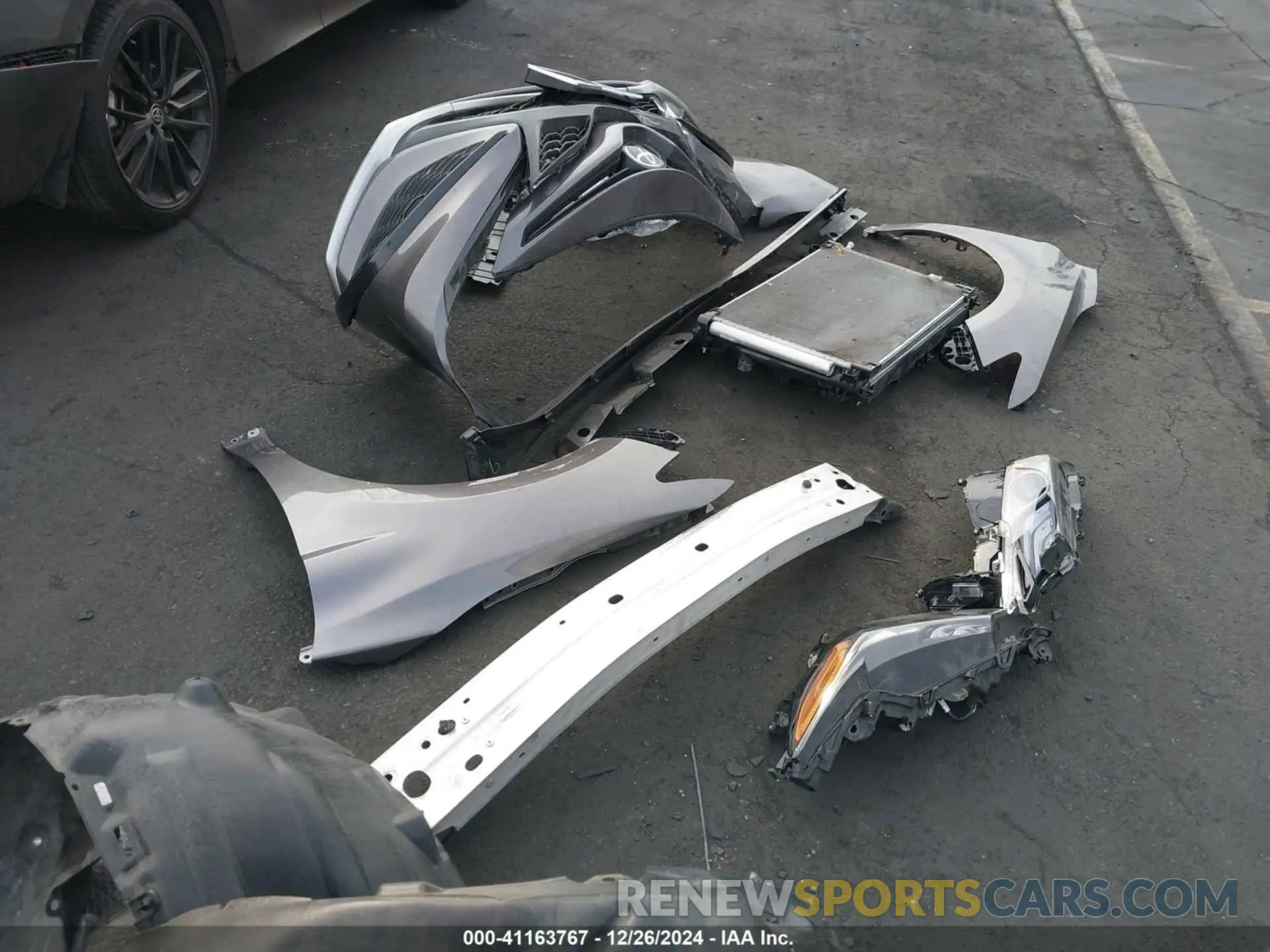 18 fotografías del automóvil dañado 4T1KZ1AK2RU089964 TOYOTA CAMRY 2024